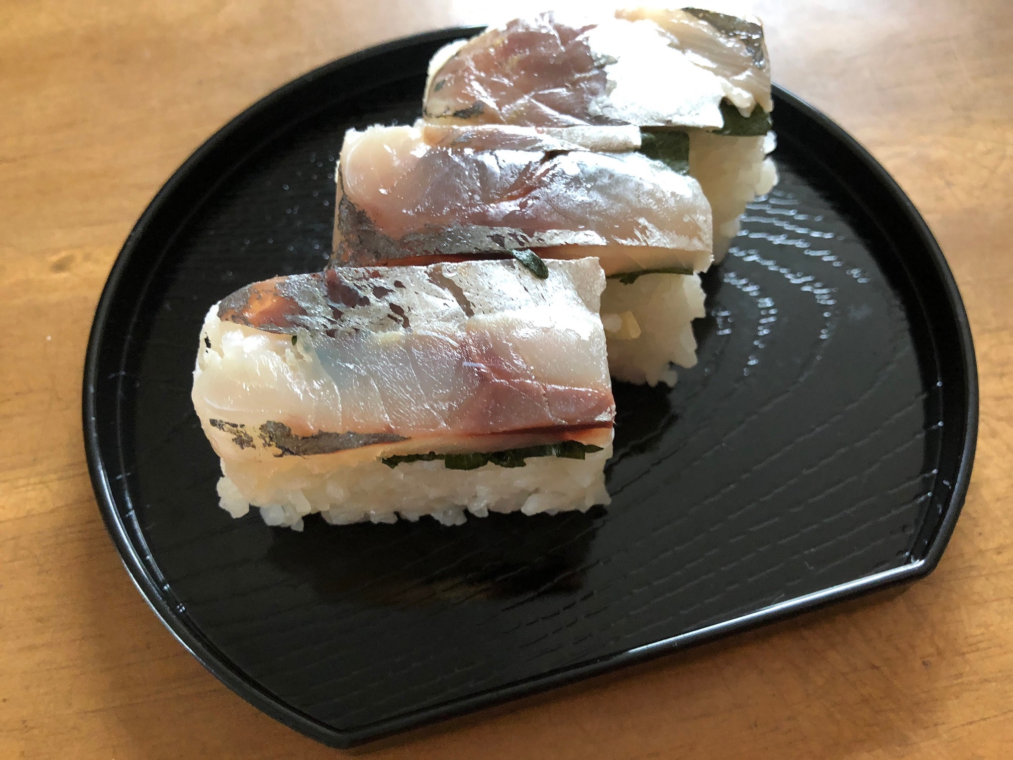 レシピ☆アジの押しずしを豆腐ので型枠で作る